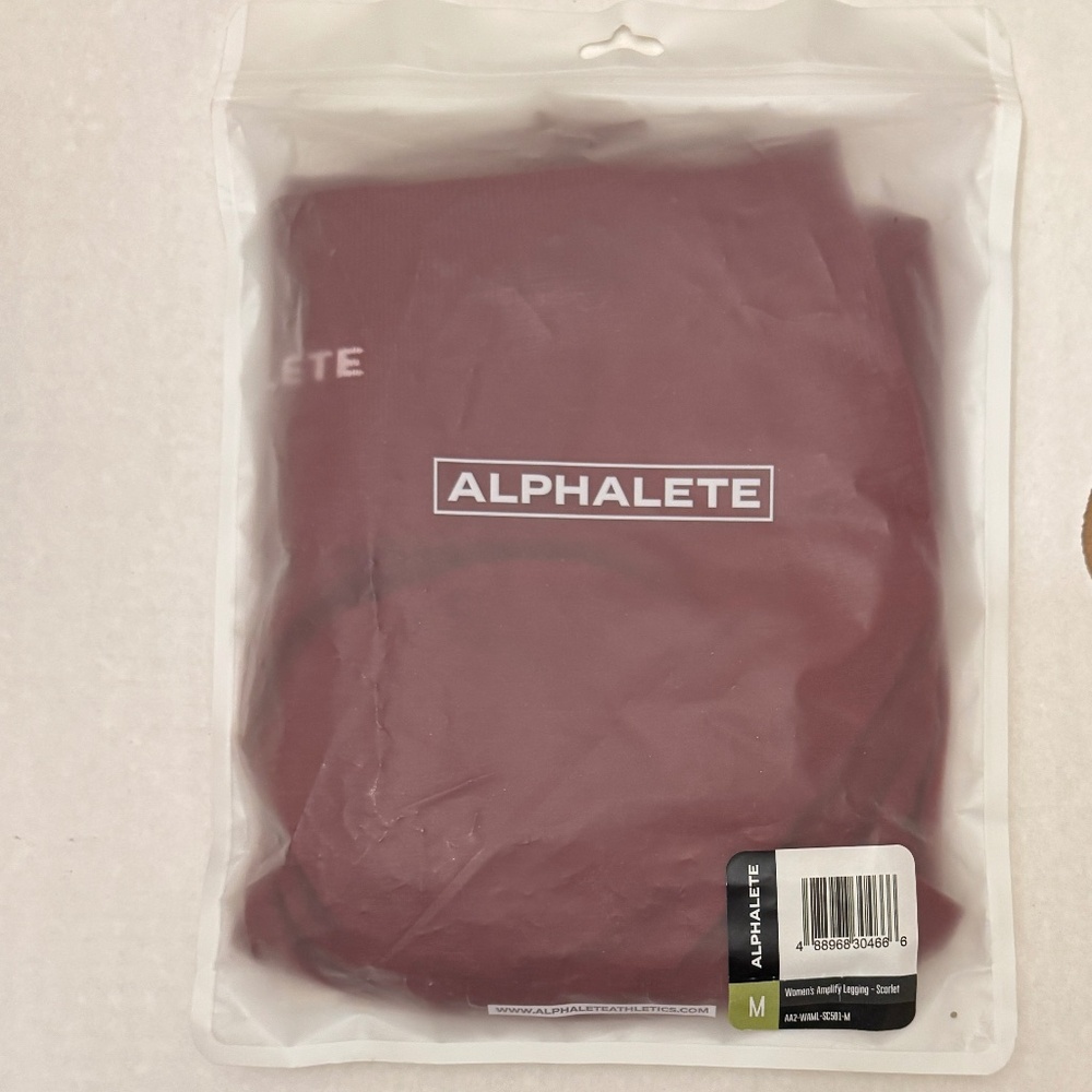 ALPHALETE AMPLIFY LEGGING -  SCARLET